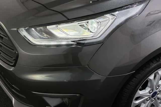 Ford Transit Connect (2023) thumbnail 18