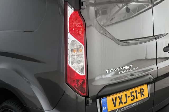 Ford Transit Connect (2023) thumbnail 19