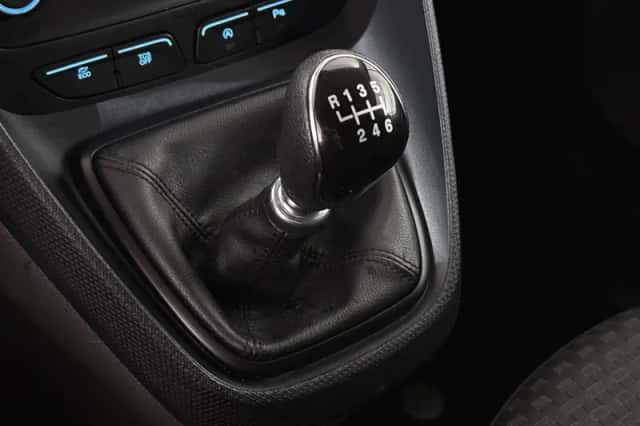 Ford Transit Connect (2023) thumbnail 22