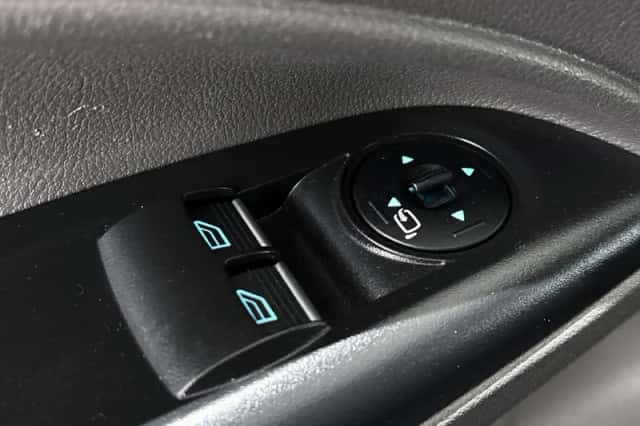 Ford Transit Connect (2023) thumbnail 27