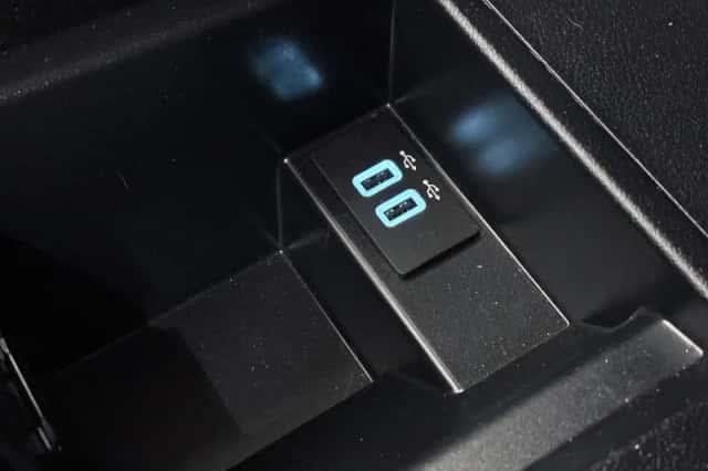 Ford Transit Connect (2023) thumbnail 31