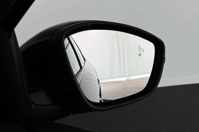 Peugeot 208 (2025) thumbnail 24