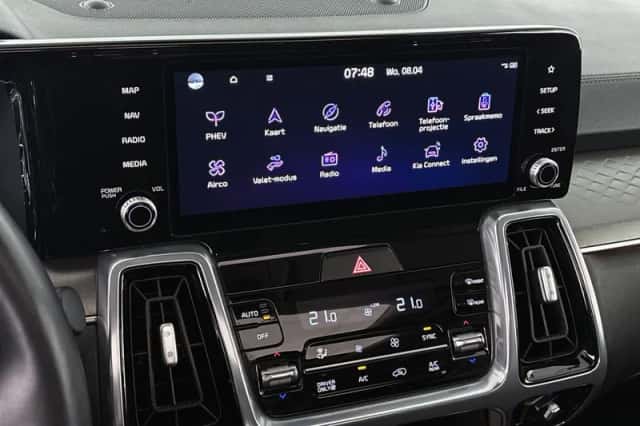 Kia Sorento (2023) thumbnail 15