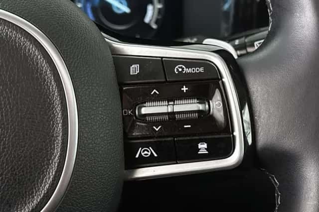 Kia Sorento (2023) thumbnail 33