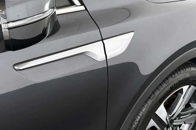 Kia Sorento (2023) thumbnail 40