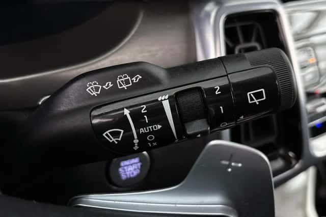 Kia Sorento (2023) thumbnail 50