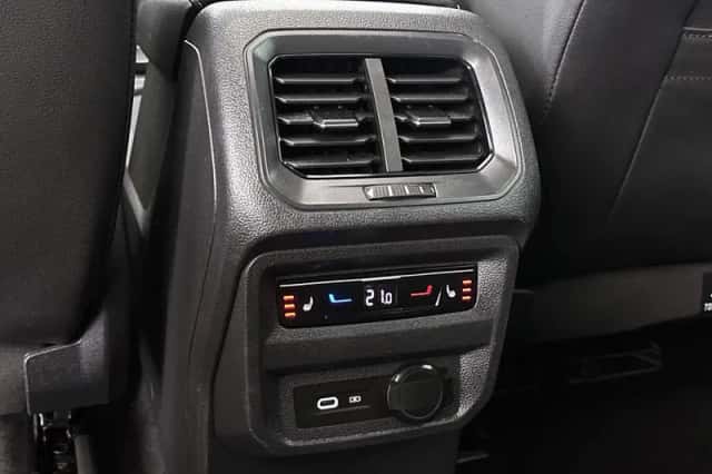 SEAT Tarraco (2022) thumbnail 38