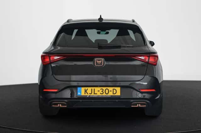 CUPRA Leon Sportstourer (2023) thumbnail 15