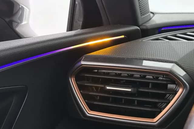 CUPRA Leon Sportstourer (2023) thumbnail 27