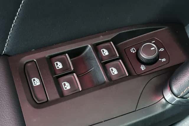 CUPRA Leon Sportstourer (2023) thumbnail 33