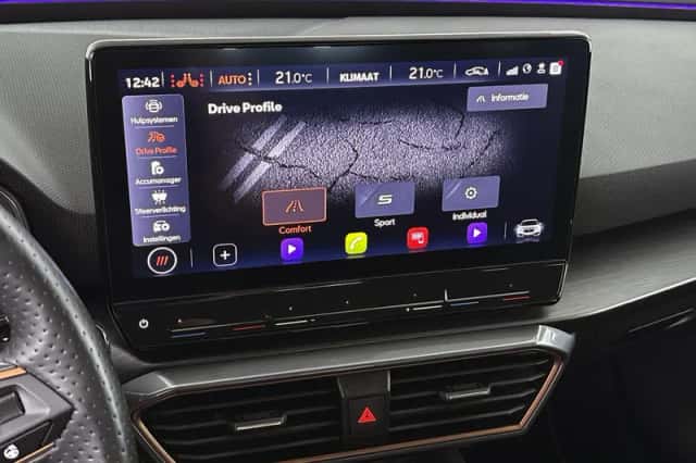 CUPRA Leon Sportstourer (2023) thumbnail 42