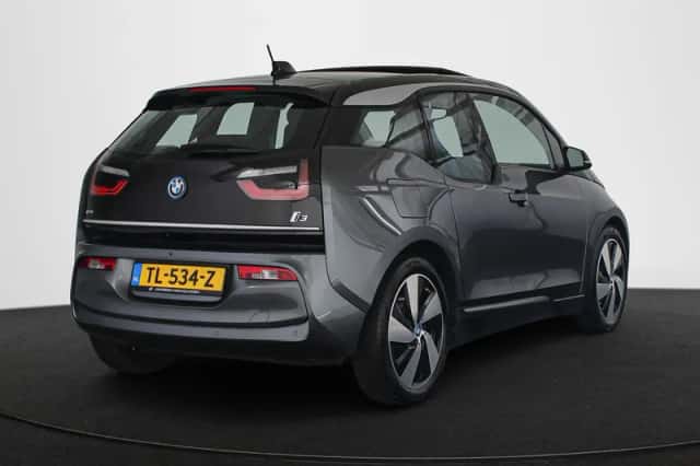 BMW i3 (2018) thumbnail 3
