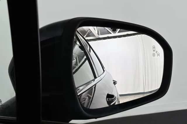 Ford Mondeo (2020) thumbnail 26