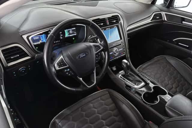Ford Mondeo (2020) thumbnail 5