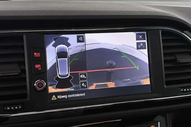 SEAT Leon (2019) thumbnail 17