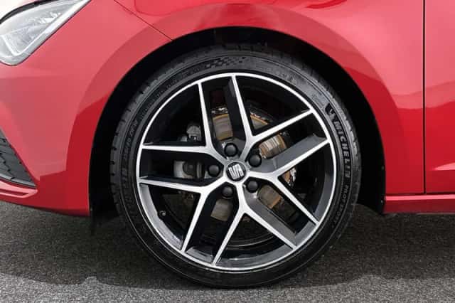 SEAT Leon (2019) thumbnail 22