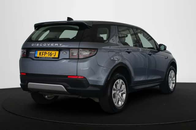 Land Rover Discovery Sport (2021) thumbnail 3
