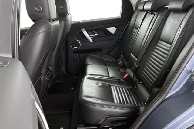 Land Rover Discovery Sport (2021) thumbnail 8