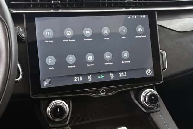 Lynk & Co 01 (2023) thumbnail 14