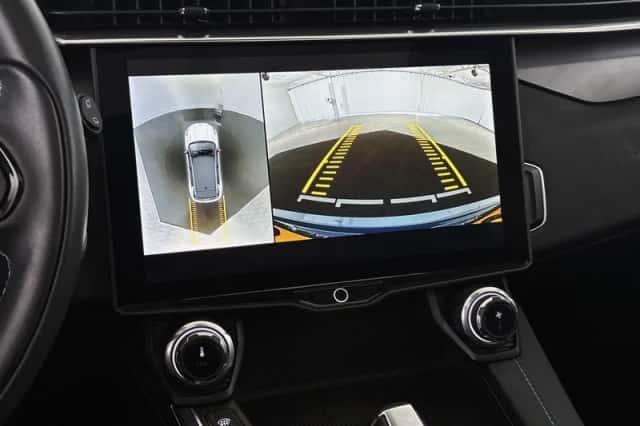 Lynk & Co 01 (2023) thumbnail 17