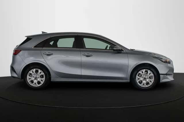 Kia Ceed (2023) thumbnail 27