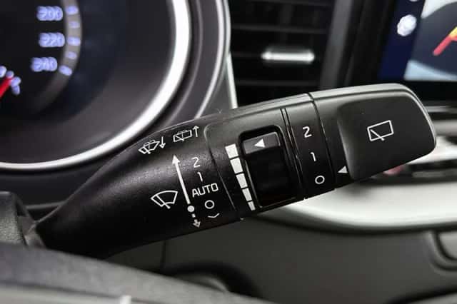 Kia Ceed (2023) thumbnail 34