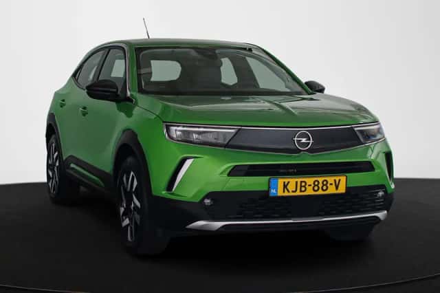 Opel Mokka-e (2022) thumbnail 2