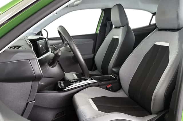 Opel Mokka-e (2022) thumbnail 6