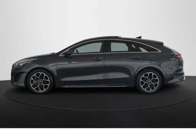 Kia Proceed (2022) thumbnail 30