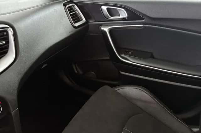 Kia Proceed (2022) thumbnail 37