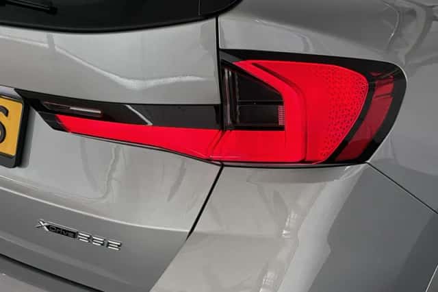 BMW X1 (2024) thumbnail 24