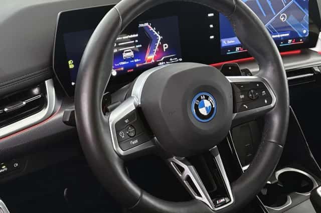 BMW X1 (2024) thumbnail 8