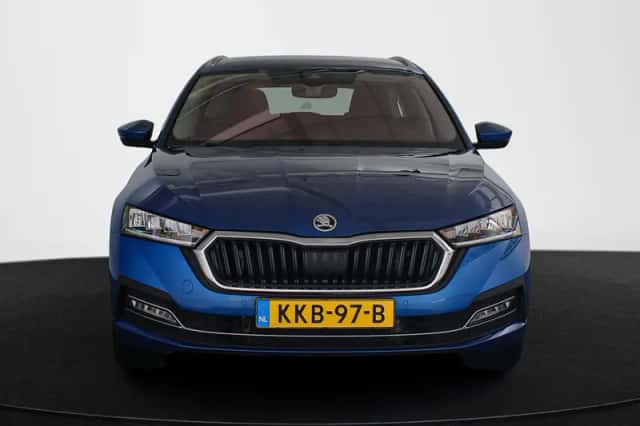 Škoda Octavia (2022) thumbnail 14