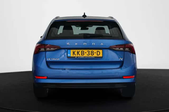 Škoda Octavia (2022) thumbnail 15