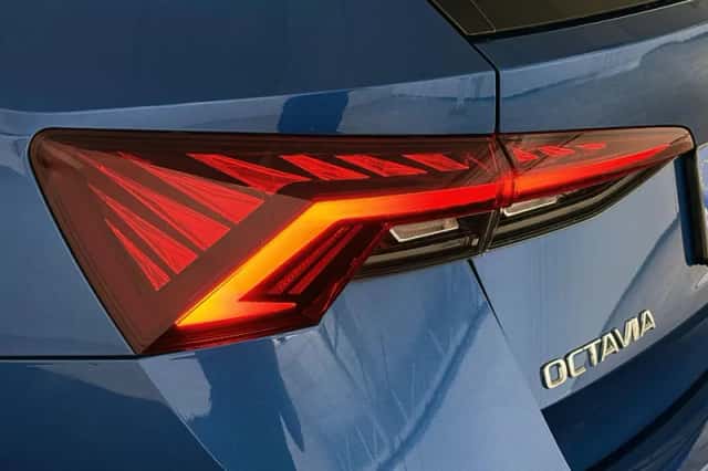 Škoda Octavia (2022) thumbnail 23