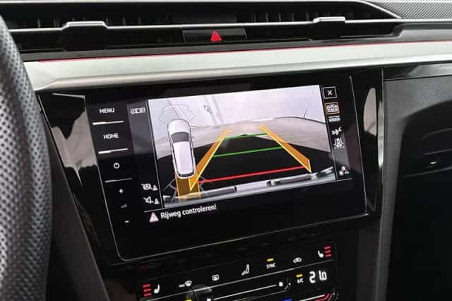 Volkswagen Arteon (2022) thumbnail 17