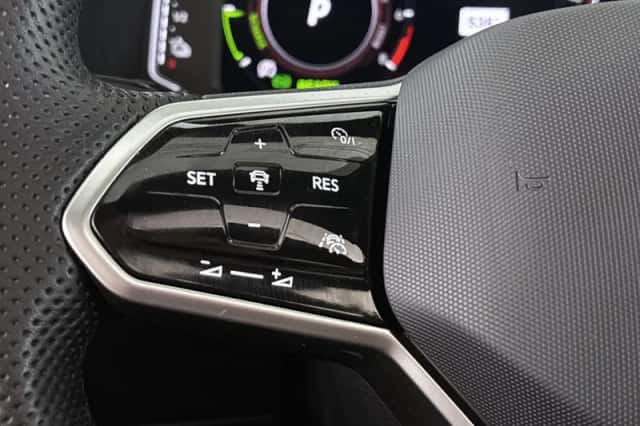 Volkswagen Arteon (2022) thumbnail 31