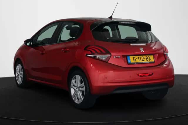 Peugeot 208 (2019) thumbnail 4