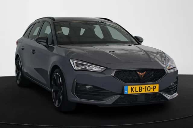 CUPRA Leon Sportstourer (2022) thumbnail 2