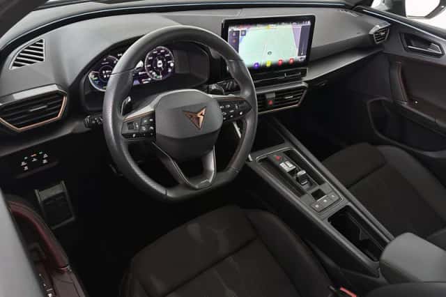 CUPRA Leon Sportstourer (2022) thumbnail 5