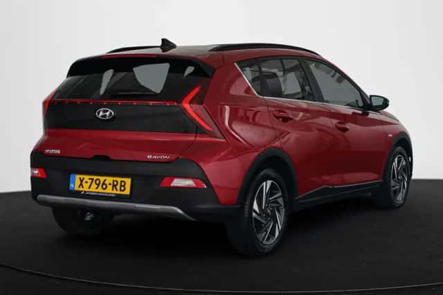 Hyundai Bayon (2024) thumbnail 3