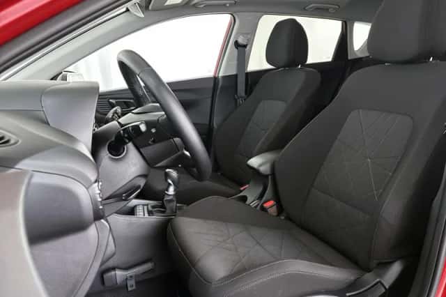 Hyundai Bayon (2024) thumbnail 6