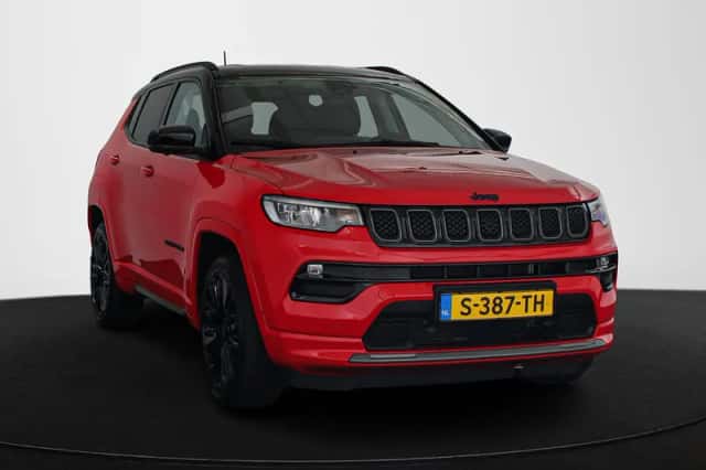 Jeep Compass (2023) thumbnail 2