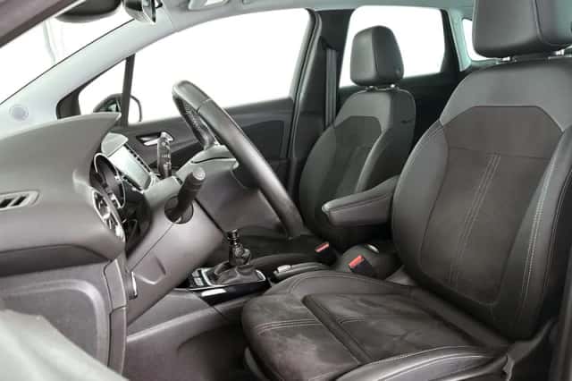 Opel Crossland (2022) thumbnail 6