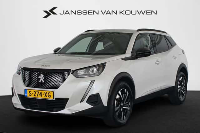 Peugeot 2008 (2023) thumbnail 1
