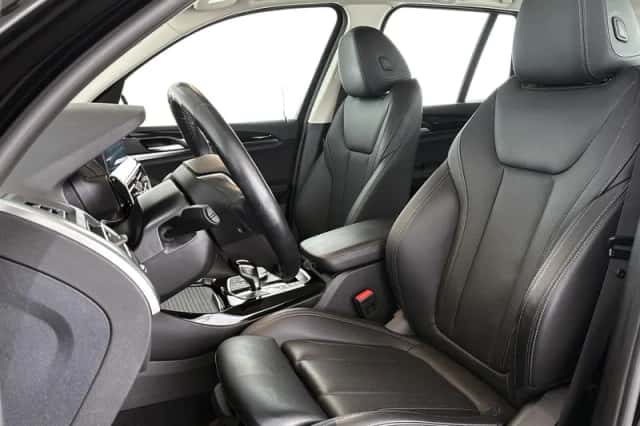 BMW X3 (2022) thumbnail 6