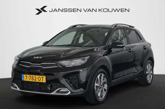 Kia Stonic (2023) thumbnail 1