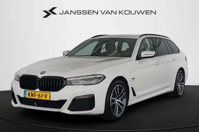 BMW 5-Serie (2023) thumbnail 1