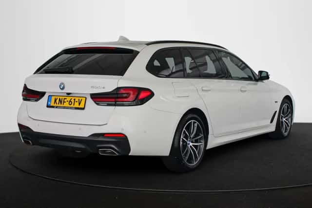 BMW 5-Serie (2023) thumbnail 3