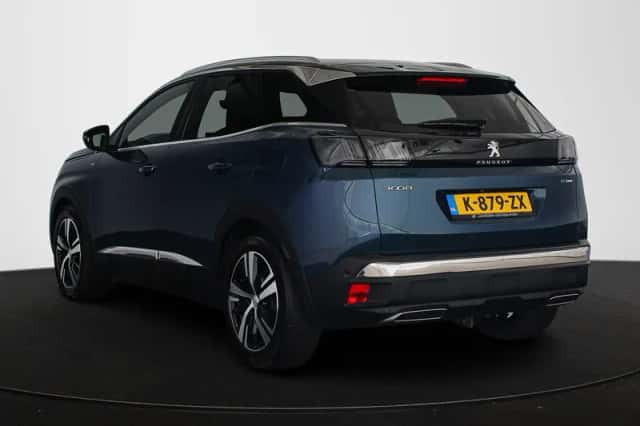 Peugeot 3008 (2021) thumbnail 4
